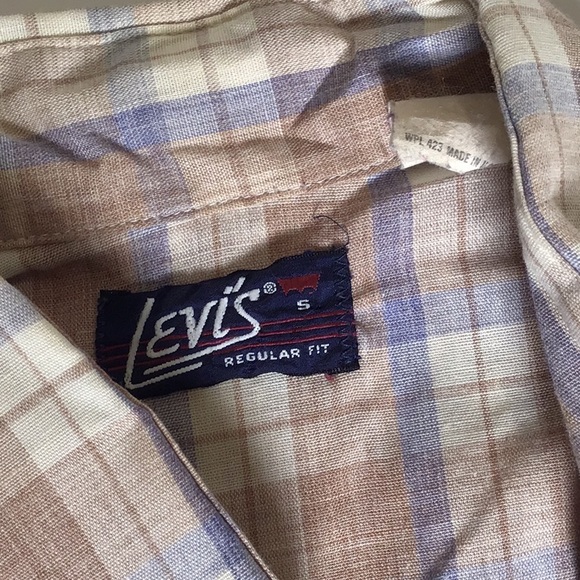 Vintage Levi’s regular fit small flannel style - Picture 2 of 10